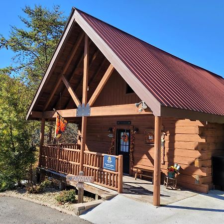 Peaceful Setting Cabin Villa Pigeon Forge Exterior photo