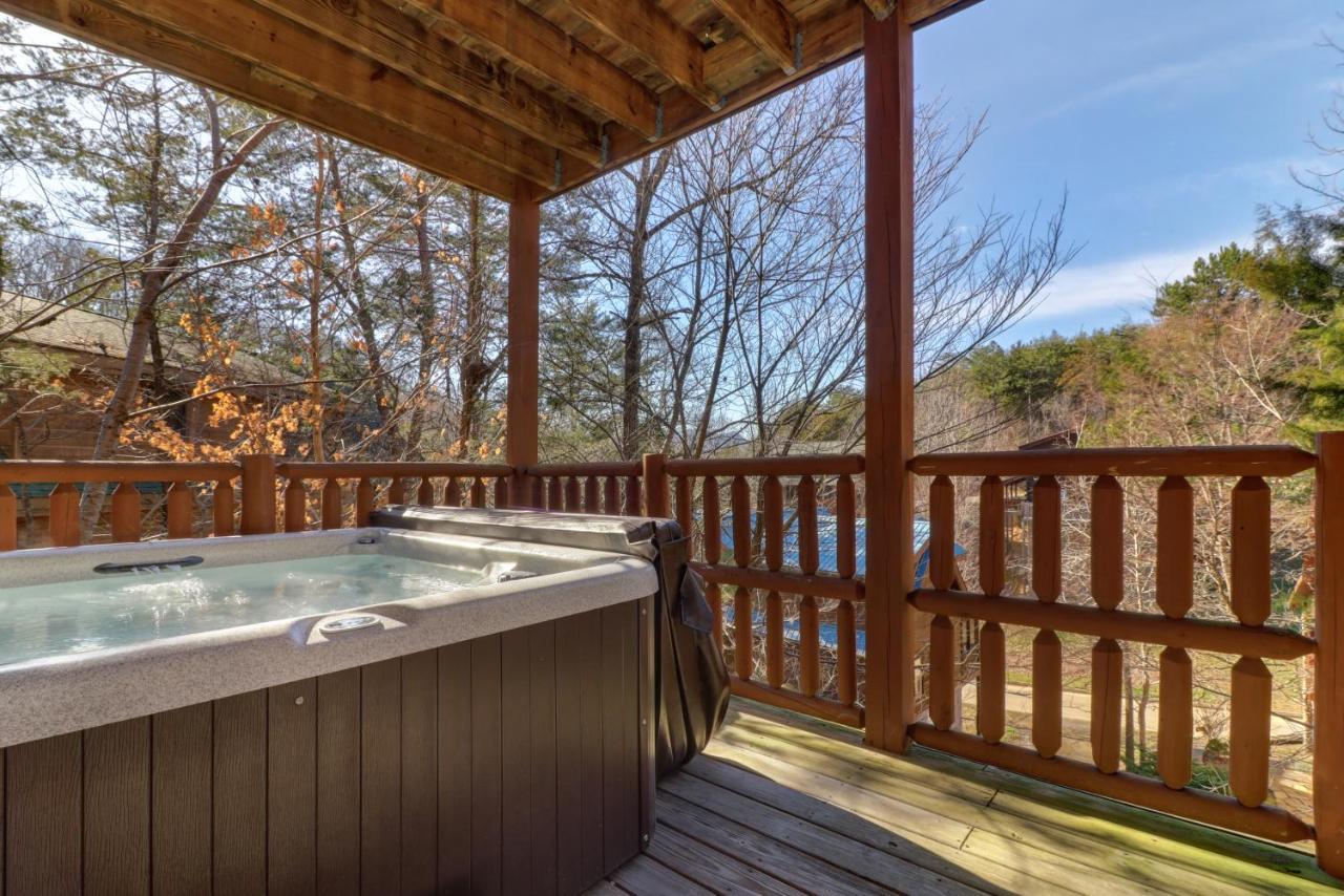 Peaceful Setting Cabin Villa Pigeon Forge Exterior photo