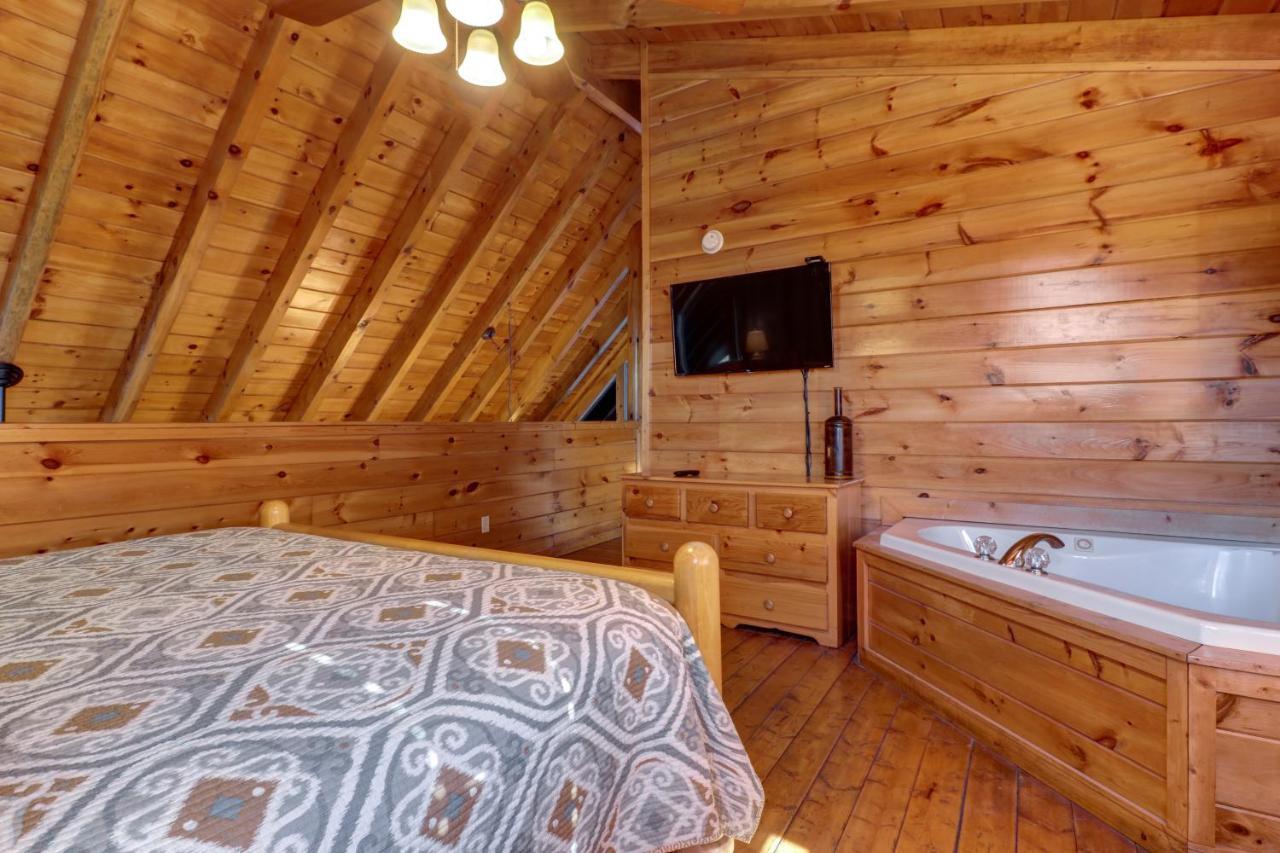 Peaceful Setting Cabin Villa Pigeon Forge Exterior photo