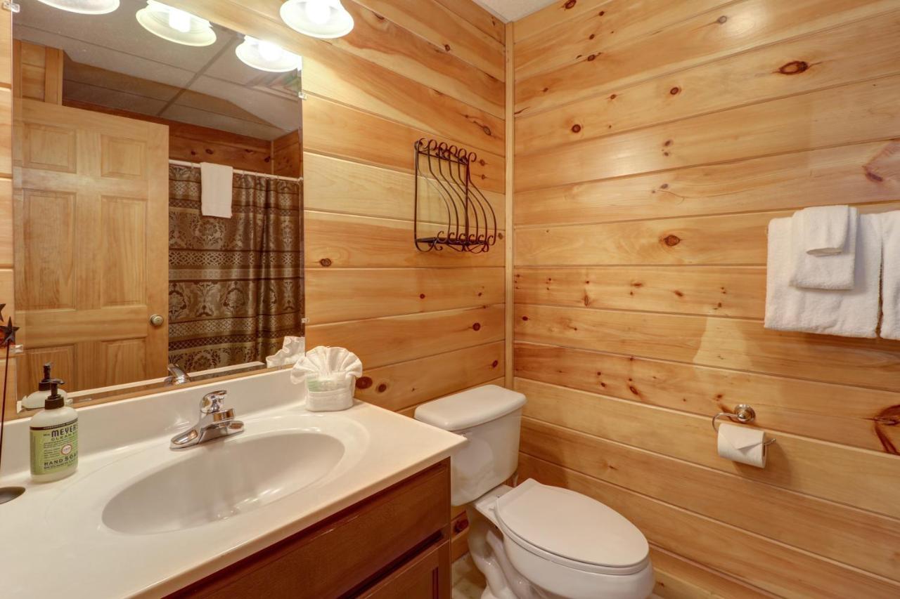 Peaceful Setting Cabin Villa Pigeon Forge Exterior photo