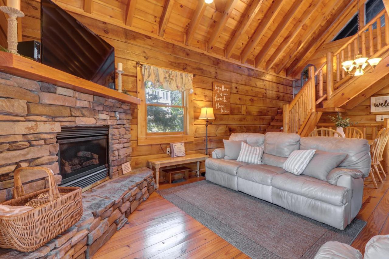 Peaceful Setting Cabin Villa Pigeon Forge Exterior photo