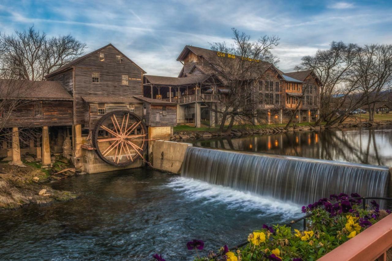 Peaceful Setting Cabin Villa Pigeon Forge Exterior photo